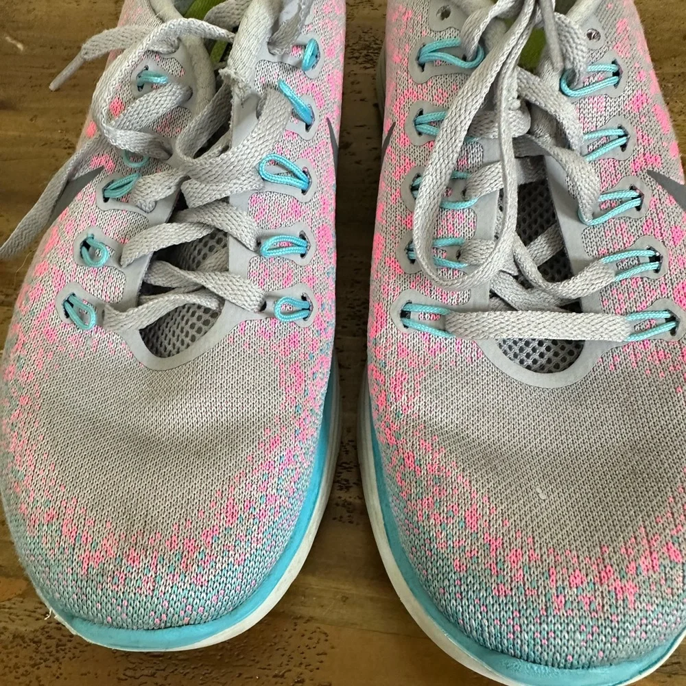 Nike Free Rn Distance Women's 6.5 Running Shoes Wolf Grey Pink Blast 827116-006